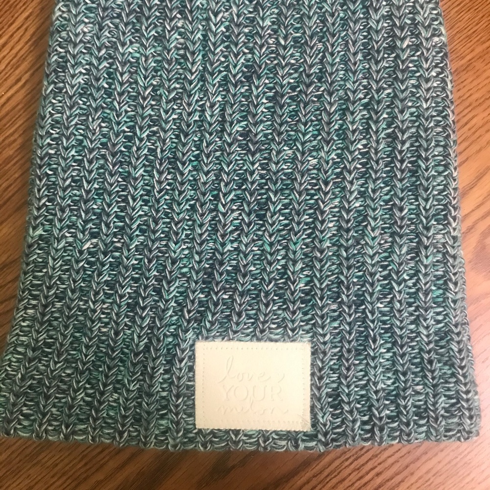 Love your Melon beanie